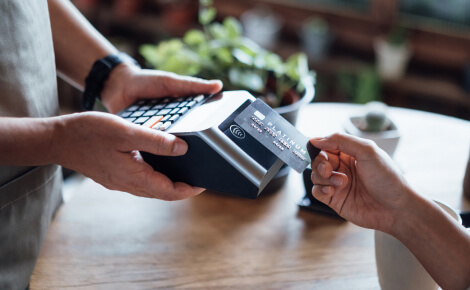 tap to pay with debit/credit card