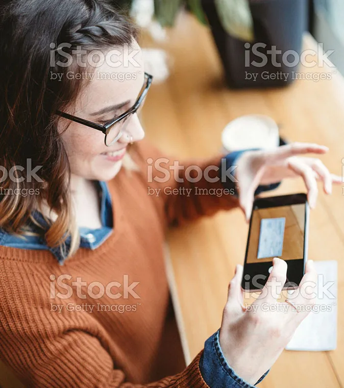 A woman banking on her smartphone.